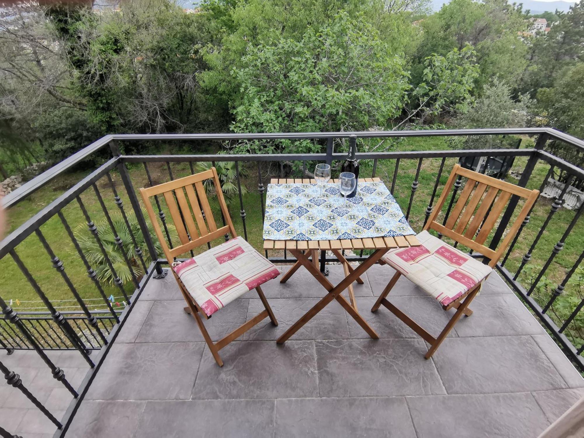 N&m Apartmán Omišalj